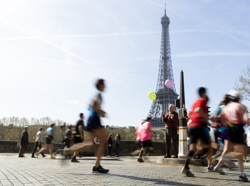 Run around world. Marathon 2021 France.